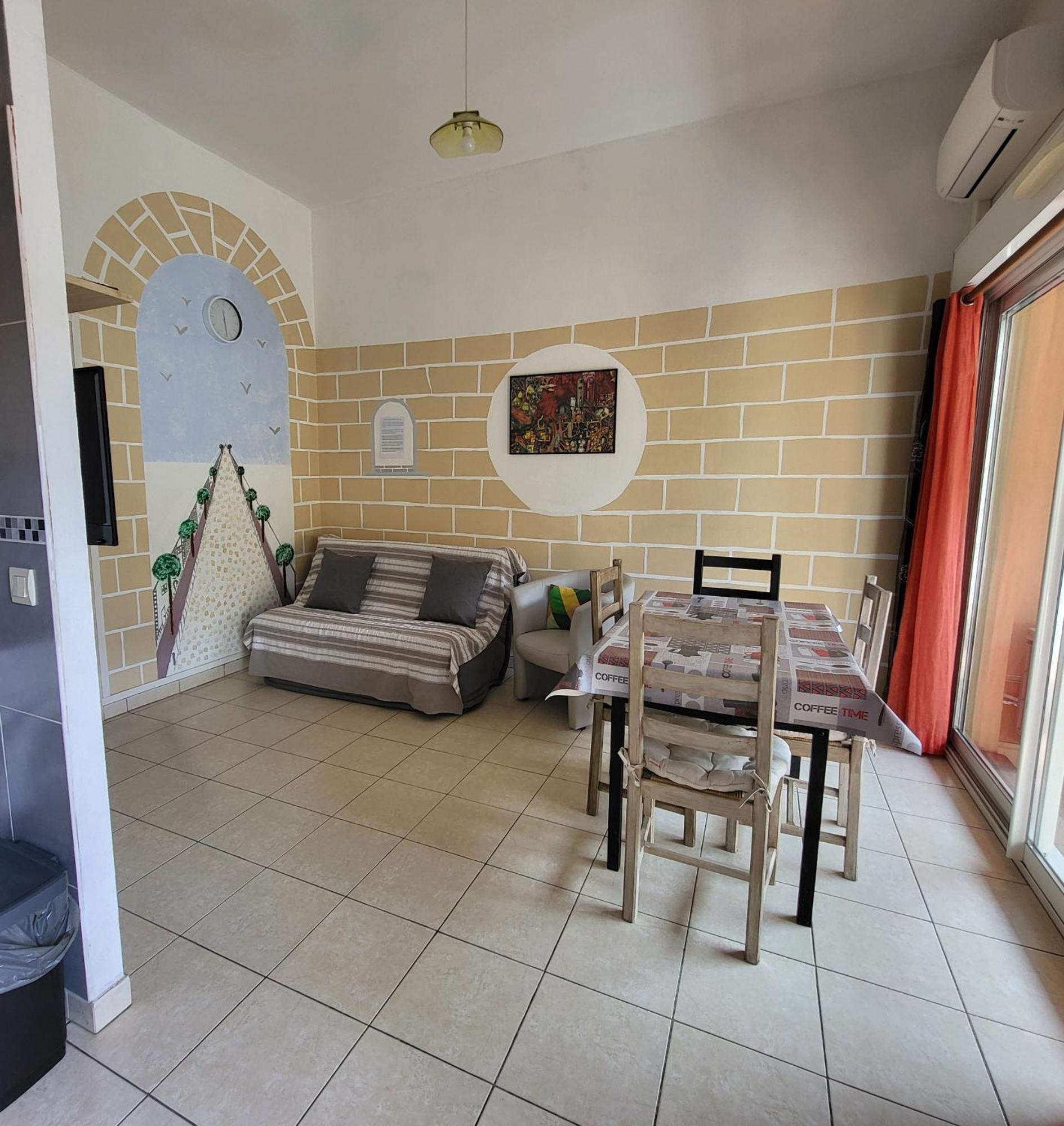 Coeur D'Azur Daire Saint-Laurent-du-Var Dış mekan fotoğraf